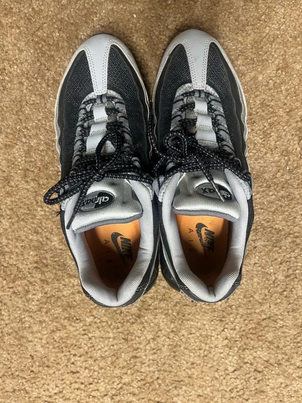Nike Men's Black and White Air Max 95 Styled Sneakers